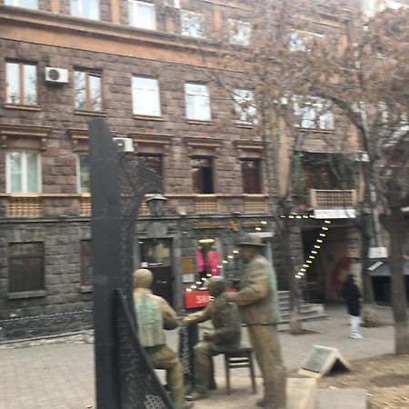 Yerevan, Abovyan 34 My Street Dış mekan fotoğraf